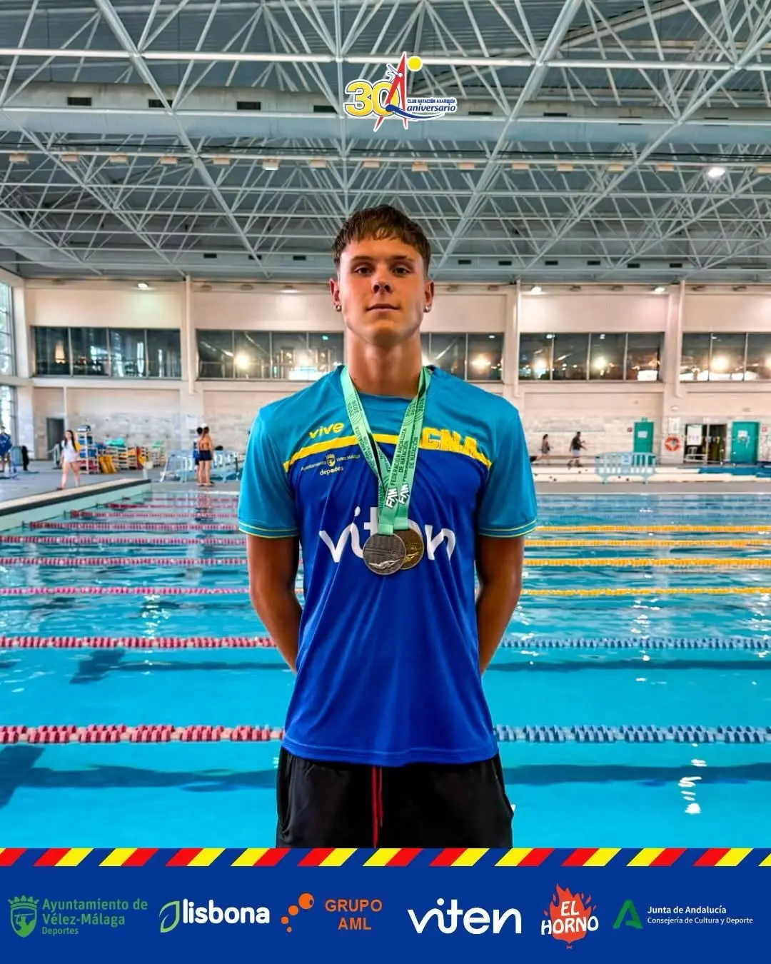 Club Natación Axarquía: imagen reciente del equipo 2