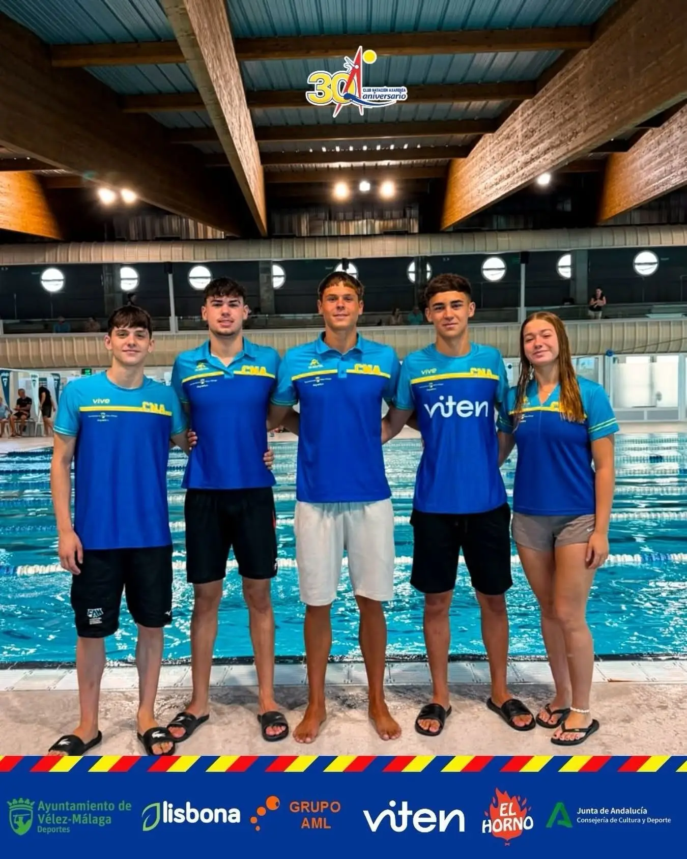 Club Natación Axarquía: imagen reciente del equipo 8