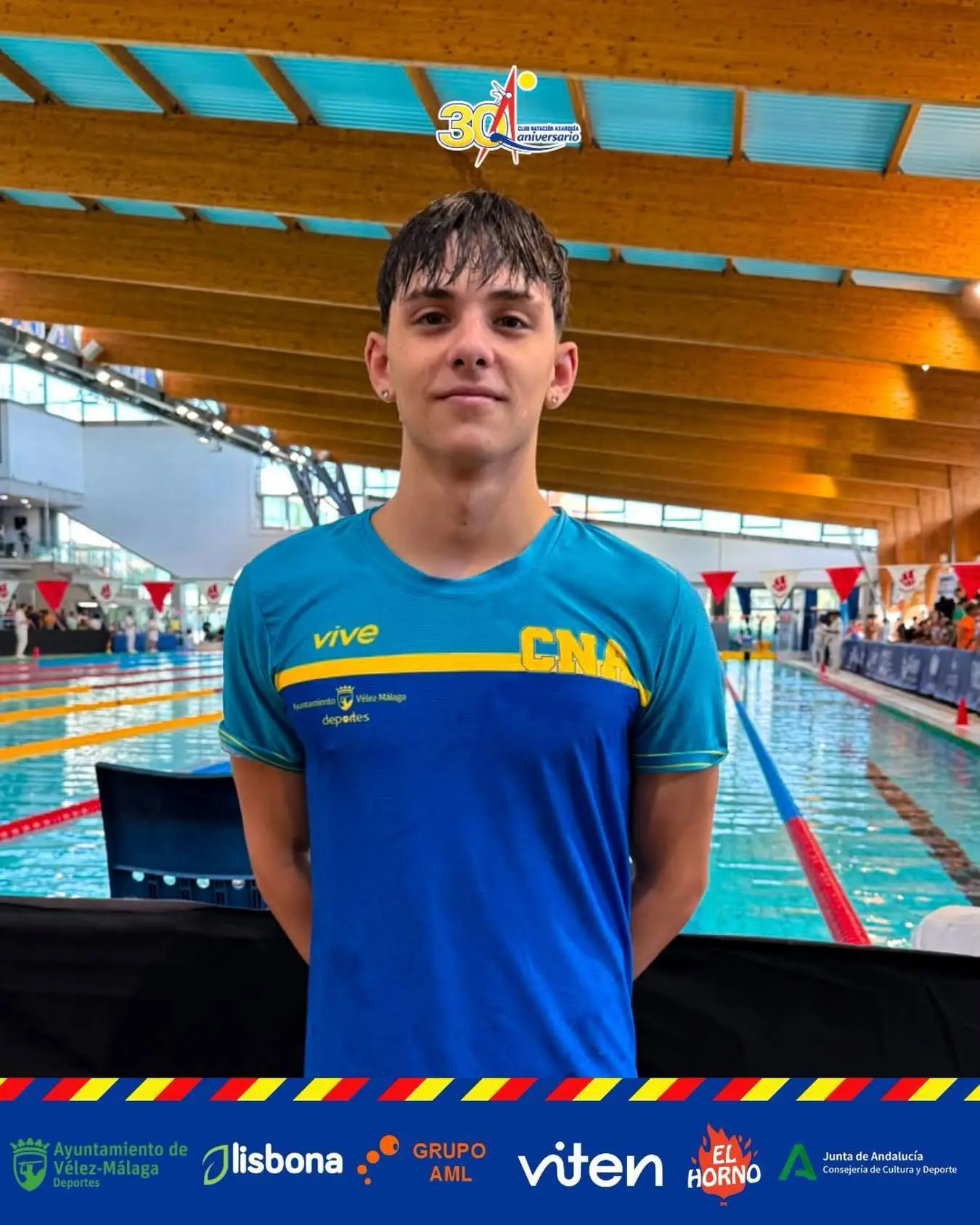 Club Natación Axarquía: imagen reciente del equipo 19