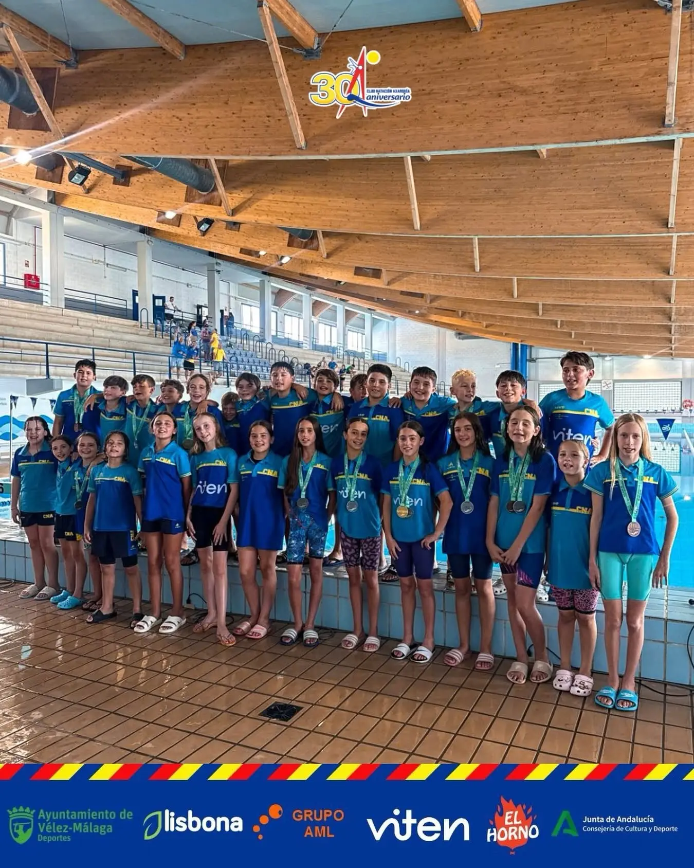 Club Natación Axarquía: imagen reciente del equipo 20